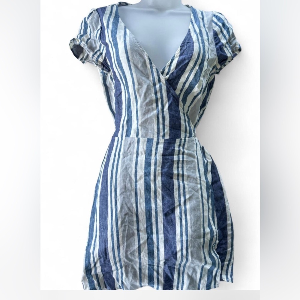 Forever 21 Blue and White Striped Dress
